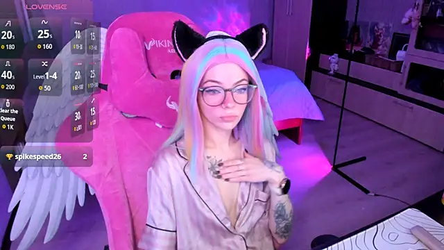 Snapshot of The_love_project chatting on 11-06-25, 11:26 The love project online show from 11-06-25, 11:26