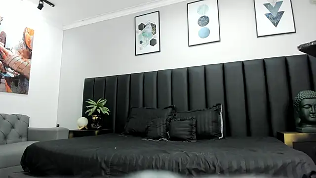 Snapshot of ANGEL_NICOLAS chatting on 01-16-25, 08:25 ANGEL NICOLAS online show from 01-16-25, 08:25