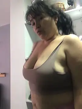 Sweeetness Milf online show from 12-19-24, 07:51
