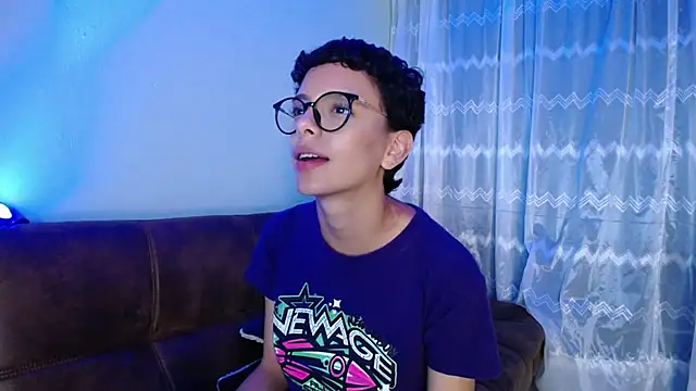 peyton golden1 online show from 03-09-25, 07:23