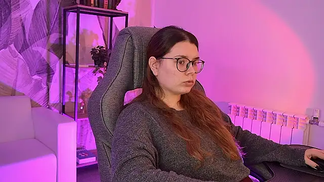 Snapshot of KeytSilvas chatting on 02-09-26, 12:20 KeytSilvas online show from 02-09-26, 12:20