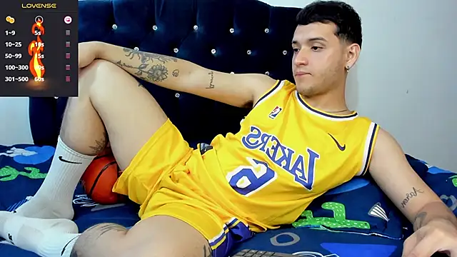 Noha white online show from 02-10-25, 06:13