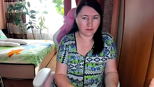 Snapshot of Tatyana51 chatting on 02-12-26, 05:35 Tatyana51 online show from 02-12-26, 05:35