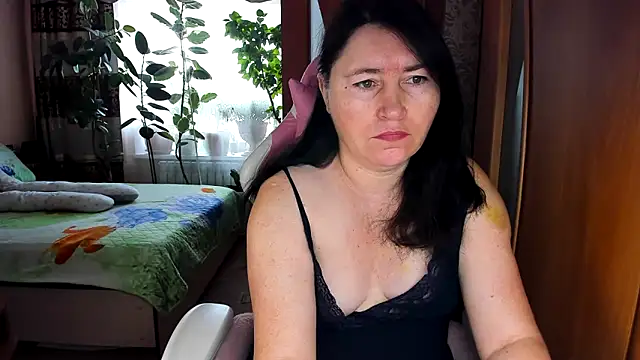 Snapshot of Tatyana51 chatting on 02-21-26, 02:45 Tatyana51 online show from 02-21-26, 02:45