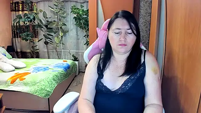 Snapshot of Tatyana51 chatting on 02-21-26, 02:51 Tatyana51 online show from 02-21-26, 02:51