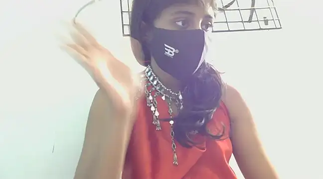 Snapshot of shimoona chatting on 01-04-25, 04:00 shimoona online show from 01-04-25, 04:00