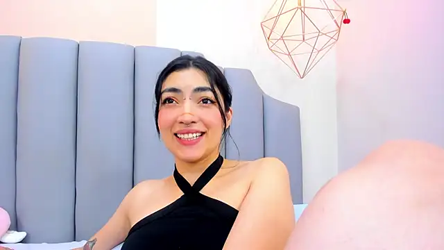 ThailyCherry online show from 02-26-25, 01:21