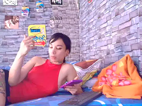 Snapshot of Lady_Godss chatting on 12-17-25, 09:32 Lady Godss online show from 12-17-25, 09:32