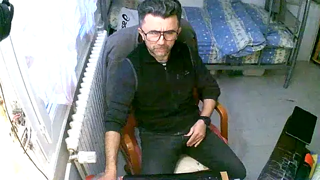 Snapshot of Lokoum3939 chatting on 03-04-26, 05:30 Lokoum3939 online show from 03-04-26, 05:30