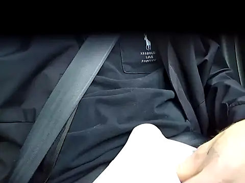 Snapshot of otterlover123 chatting on 10-07-25, 02:14 otterlover123 online show from 10-07-25, 02:14