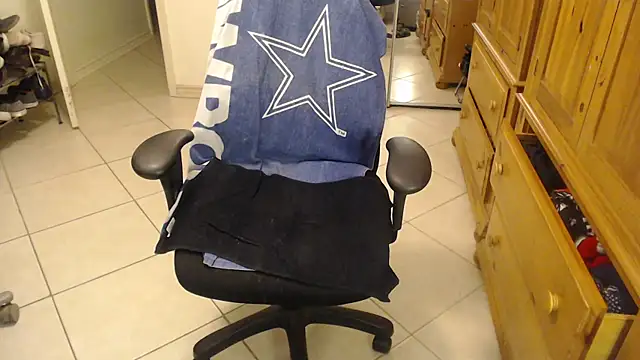 joeydee1 online show from 12-06-24, 05:20