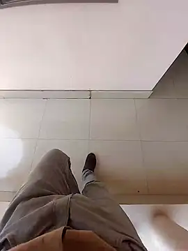 Snapshot of India_Dick8 chatting on 03-07-25, 06:13 India Dick8 online show from 03-07-25, 06:13