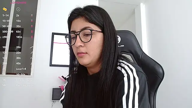 Snapshot of danna_peterson1 chatting on 01-16-26, 08:13 danna peterson1 online show from 01-16-26, 08:13