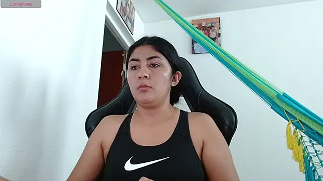 Snapshot of danna_peterson1 chatting on 03-01-26, 04:31 danna peterson1 online show from 03-01-26, 04:31