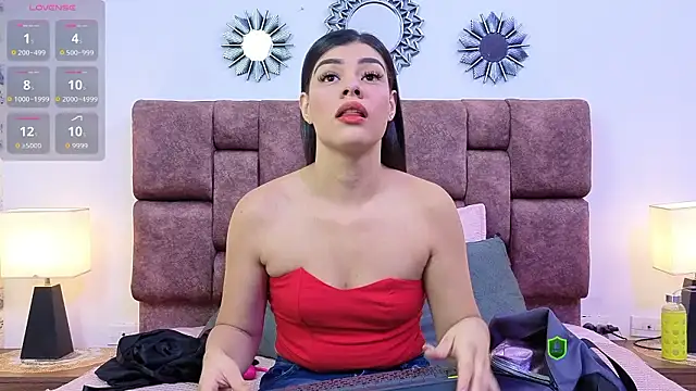 Snapshot of Maguy_Mistress chatting on 02-10-26, 11:58 Maguy Mistress online show from 02-10-26, 11:58