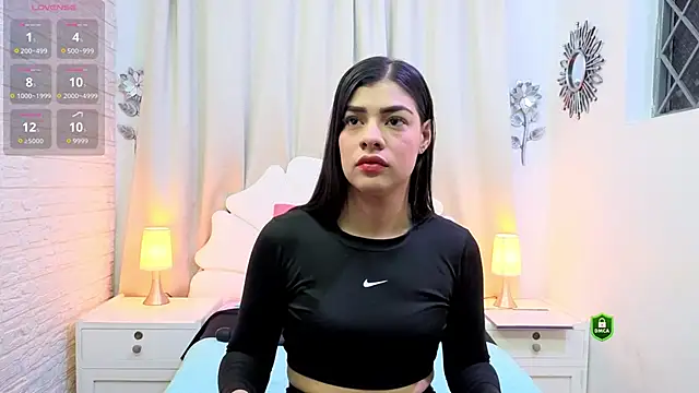 Snapshot of Maguy_Mistress chatting on 03-04-26, 12:00 Maguy Mistress online show from 03-04-26, 12:00