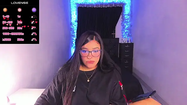 Mariana Hasper  online show from 02-07-25, 12:09