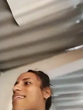 Snapshot of AlexaWarner chatting on 11-02-25, 06:43 AlexaWarner online show from 11-02-25, 06:43