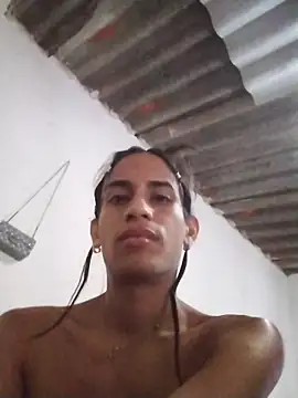 Snapshot of AlexaWarner chatting on 11-03-25, 04:08 AlexaWarner online show from 11-03-25, 04:08