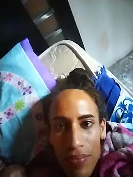 Snapshot of AlexaWarner chatting on 11-09-25, 04:05 AlexaWarner online show from 11-09-25, 04:05