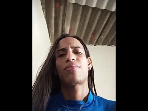 Snapshot of AlexaWarner chatting on 12-02-25, 07:09 AlexaWarner online show from 12-02-25, 07:09