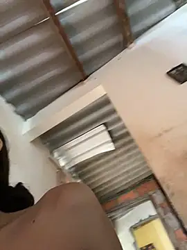 Snapshot of AlexaWarner chatting on 12-14-25, 04:12 AlexaWarner online show from 12-14-25, 04:12