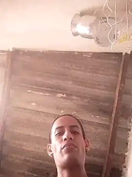 Snapshot of AlexaWarner chatting on 12-20-25, 07:10 AlexaWarner online show from 12-20-25, 07:10