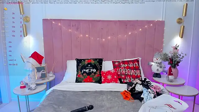 Snapshot of MilaVoxx chatting on 12-13-24, 06:00 MilaVoxx online show from 12-13-24, 06:00