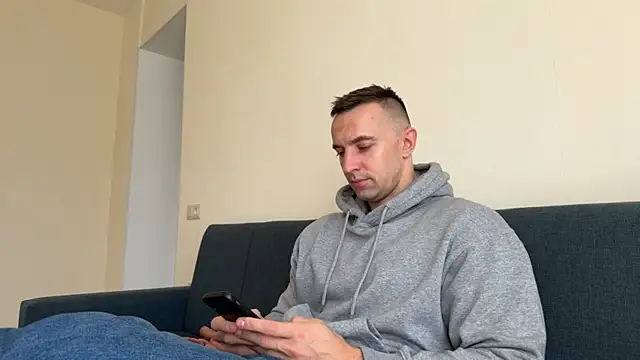 Snapshot of Andy_pecman chatting on 01-09-25, 10:09 Andy pecman online show from 01-09-25, 10:09