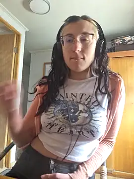 Snapshot of Afrania chatting on 11-13-25, 03:55 Afrania online show from 11-13-25, 03:55