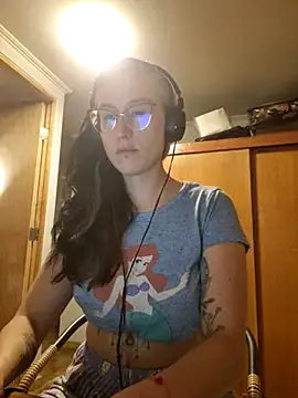 Snapshot of Afrania chatting on 11-15-25, 03:48 Afrania online show from 11-15-25, 03:48