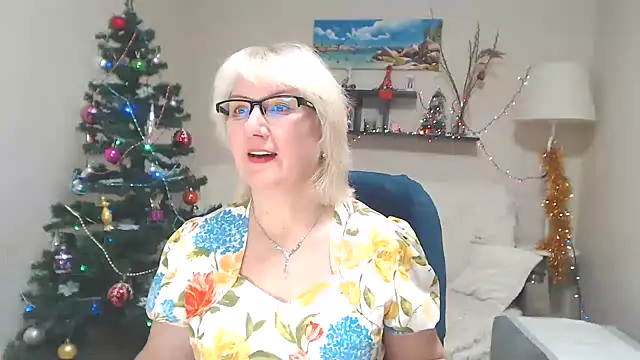 FleurMays online show from 01-11-25, 11:12