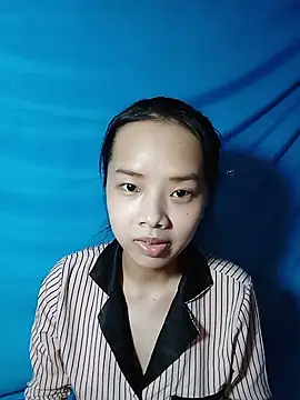 Snapshot of Baby2903 chatting on 12-12-24, 01:28 Baby2903 online show from 12-12-24, 01:28