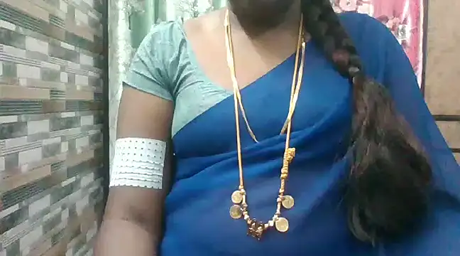 Hot akshara online show from 12-01-24, 07:47