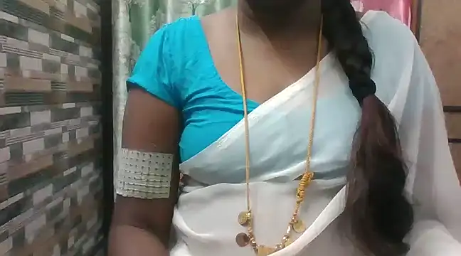 Hot akshara online show from 12-04-24, 10:51