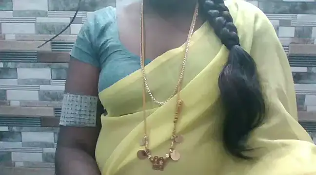 Hot akshara online show from 12-05-24, 05:39