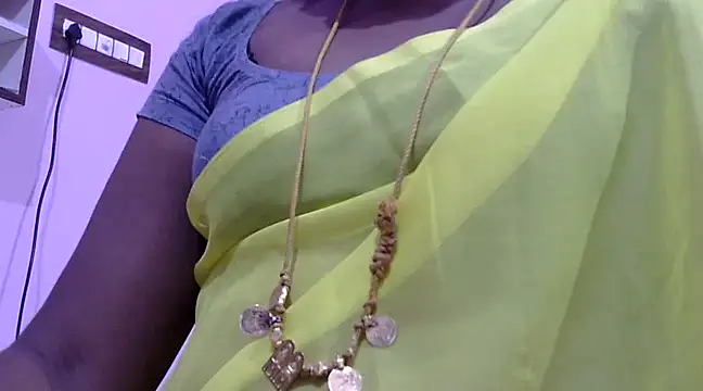 Hot akshara online show from 02-20-25, 04:28