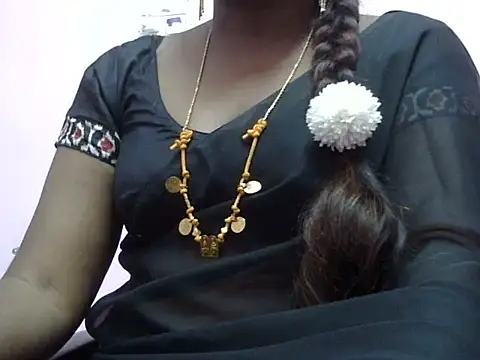 Hot akshara online show from 02-28-26, 04:35