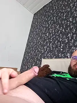 azagoul222 online show from 11-25-25, 02:17