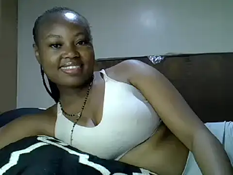 Snapshot of Sexxyann chatting on 09-13-25, 12:54 Sexxyann online show from 09-13-25, 12:54