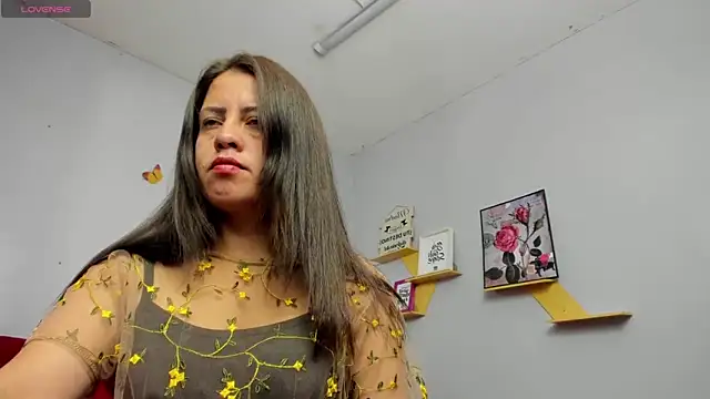 kathina giraldo online show from 09-24-25, 01:03