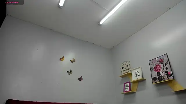 kathina giraldo online show from 10-17-25, 12:41