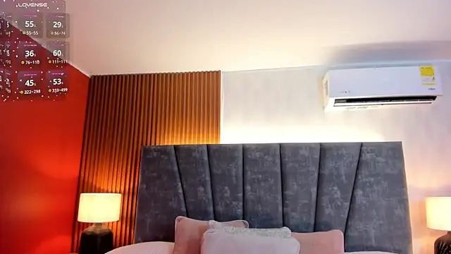 Ada  lee  online show from 11-08-25, 01:28