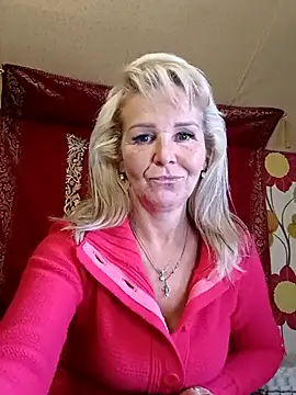 CassandraSandra44 online show from 02-25-25, 08:47