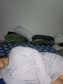 cinnaminnie online show from 02-25-26, 06:28