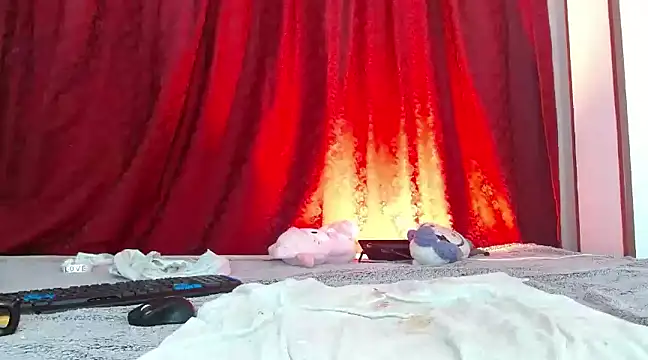 Maruu miauu online show from 02-13-25, 04:07