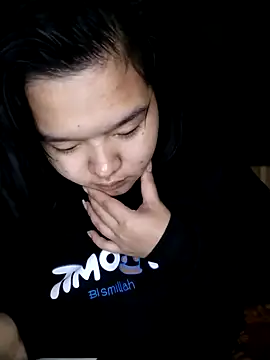 Thomgdee online show from 02-16-25, 01:58