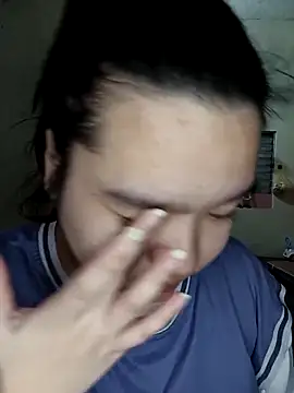 Thomgdee online show from 10-28-25, 01:31