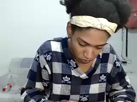 miriam775 online show from 10-15-25, 03:56