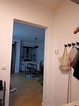 Jujuicy 97 online show from 11-07-25, 04:51